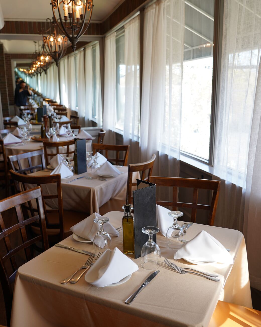 First Floor at 25 North Ristorante